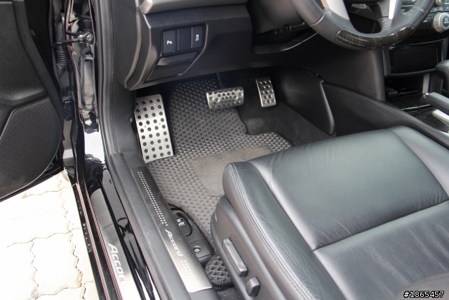 ACCORD 8.5 原廠改裝配件 開4小箱 (車內LED+後雙霧燈) DIY