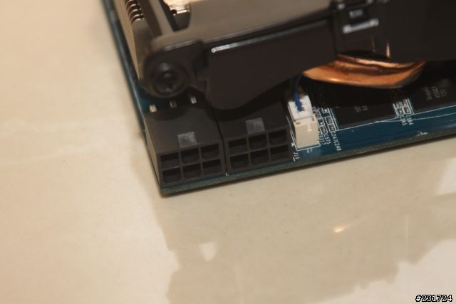 驚遇560SE開箱分享