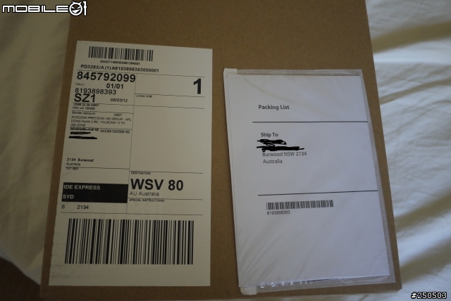 The new iPad 開箱..補充:記憶體為1g?