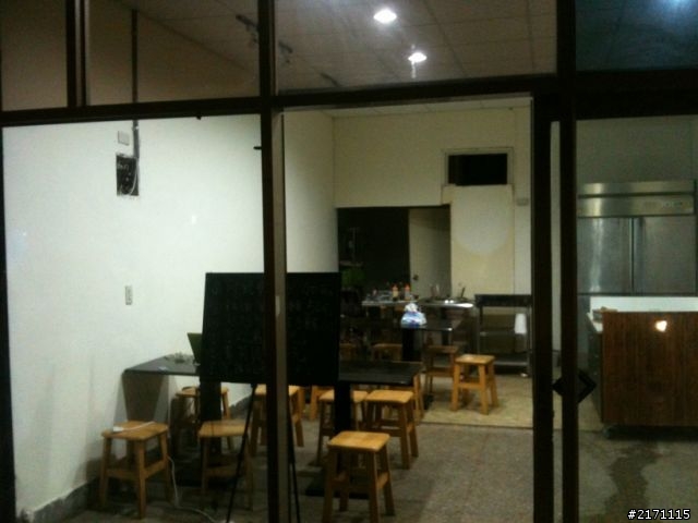 經費不足時,怎麼裝潢店面,才能比較有四川味?