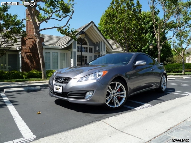 冷門車延遲開箱+10個月駕駛心得分享--2011 Genesis coupe