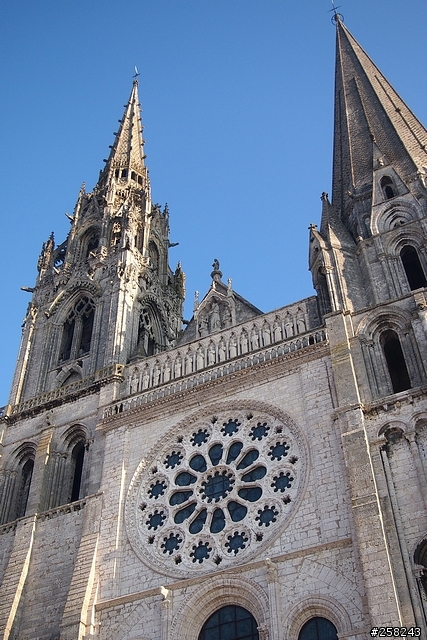 【西西分享】法國DAY1~2---沙特爾Chartres、奧爾良Orleans、杜爾Tours