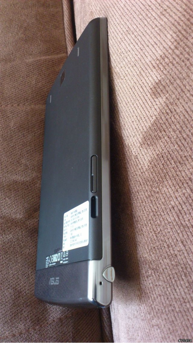 ASUS MeMo 171開箱(圖多),補上短暫使用心得。