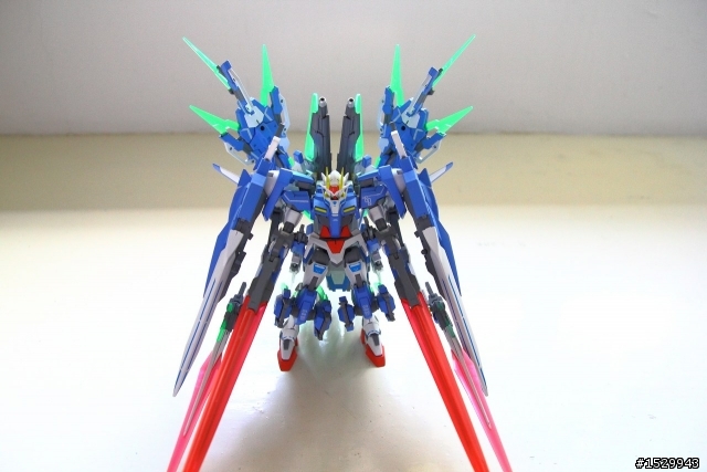 HG GUNDAM 00 全武裝版本