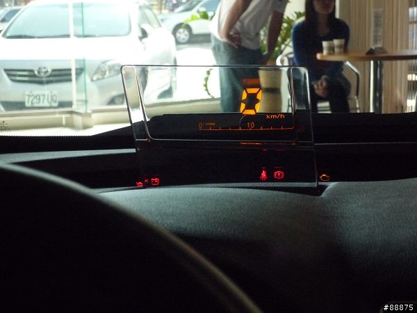 分享 3/4 LUXGEN 5 Sedan高雄預先賞車會