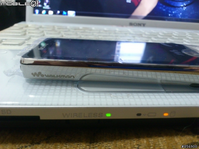SONY X1060/BI 全新開箱!?