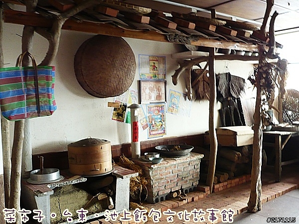 經費不足時,怎麼裝潢店面,才能比較有四川味?