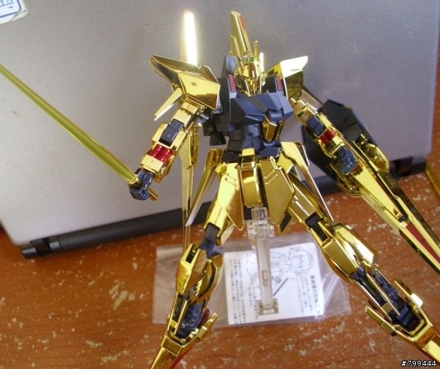 閃亮動人的百式原型機-HGUC DELTA鋼彈
