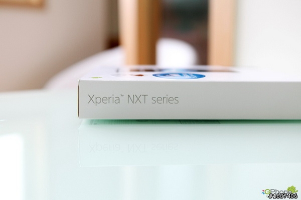 Sony 風華再現-Sony XPERIA S LT26i 王者再臨 開箱文!