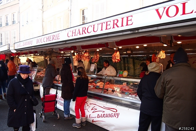 【西西分享】法國DAY1~2---沙特爾Chartres、奧爾良Orleans、杜爾Tours