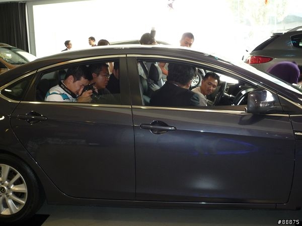 分享 3/4 LUXGEN 5 Sedan高雄預先賞車會