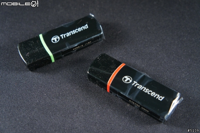 創見USB讀卡機支援USB OTG,隨時上傳單眼相機相片!