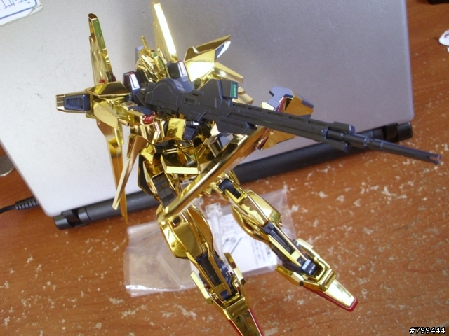 閃亮動人的百式原型機-HGUC DELTA鋼彈