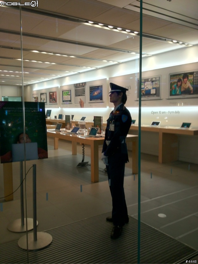 The New iPad 日本Apple Store 銀座店排隊分享