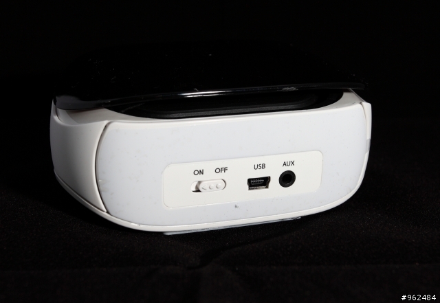Logitech Mini BoomBox 開箱