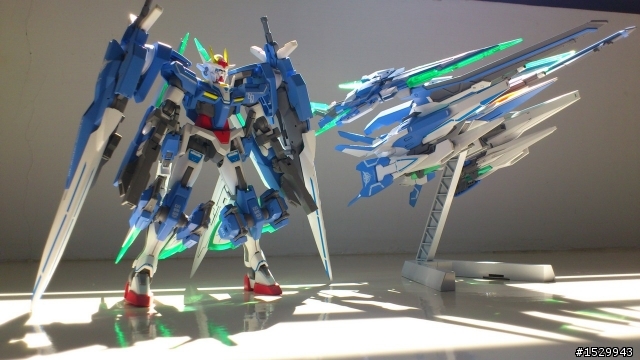 HG GUNDAM 00 全武裝版本