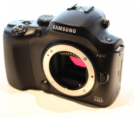 圖~~ 三星 NX20 ???? ~~~