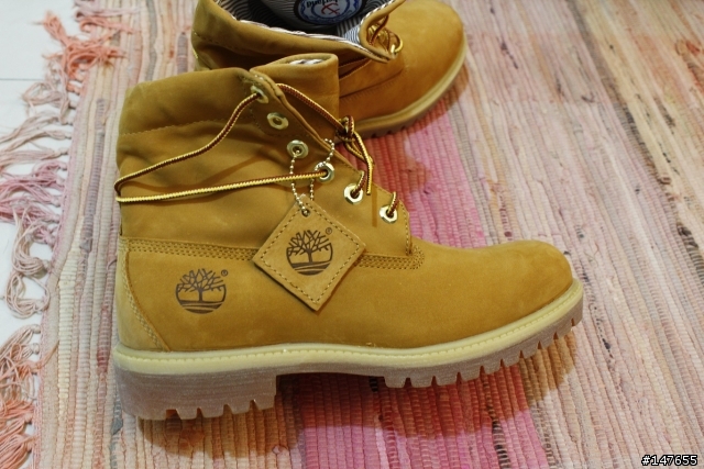 Timberland 28596 反摺黃靴開箱