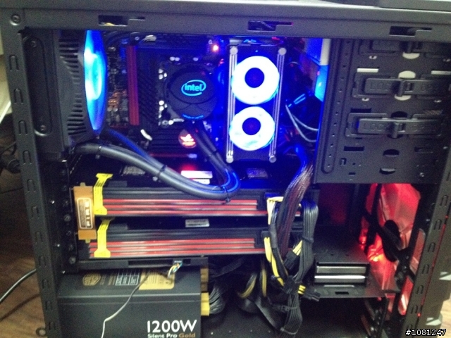 Nvidia GTX680 SLI VS AMD HD7970 CF 三張測試