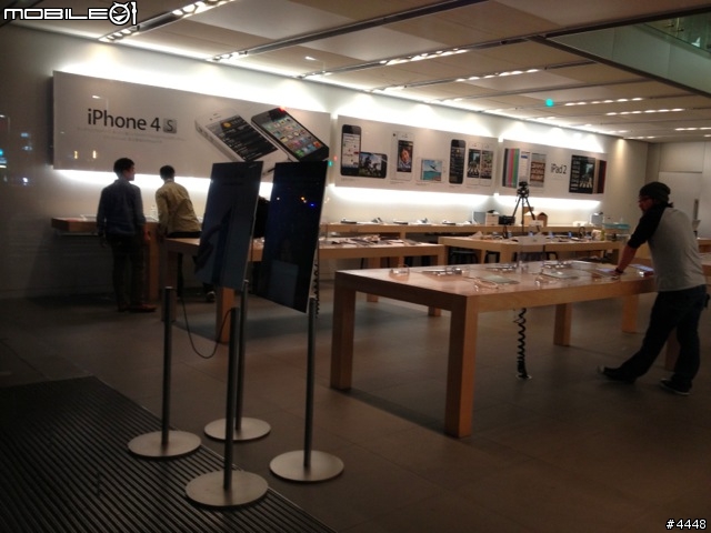 The New iPad 日本Apple Store 銀座店排隊分享