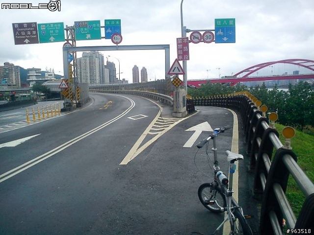 2012.2.27第一次在北部騎車:巴拉卡賞櫻+上助航站