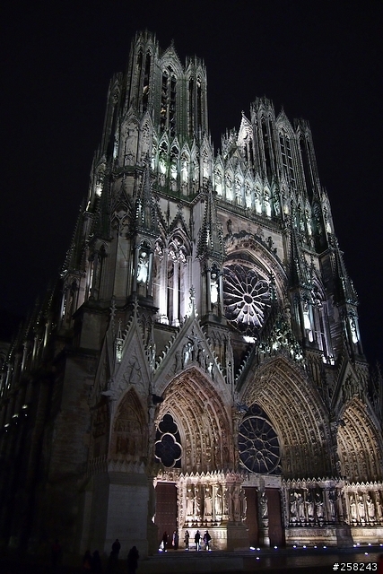 【西西分享】法國DAY4-普羅萬Provins、漢斯Reims