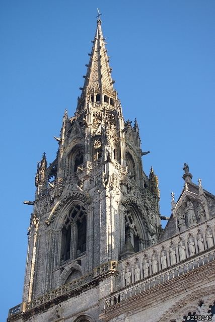 【西西分享】法國DAY1~2---沙特爾Chartres、奧爾良Orleans、杜爾Tours