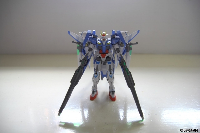 HG GUNDAM 00 全武裝版本