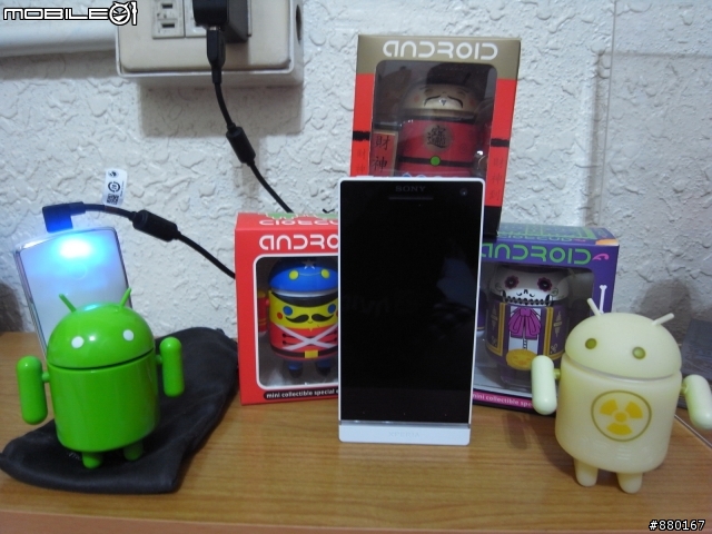 【 開箱集中帖】SONY Xperia S 簡易開箱文集中帖