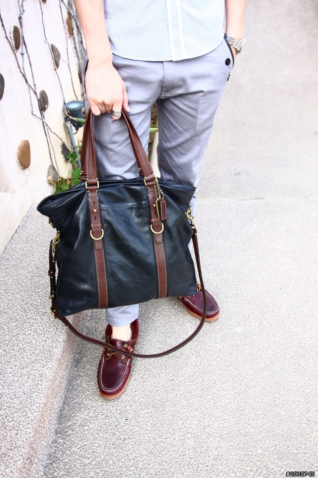 我的第一個破萬包包~COACH 70191 HARRISON LEATHER TOTE