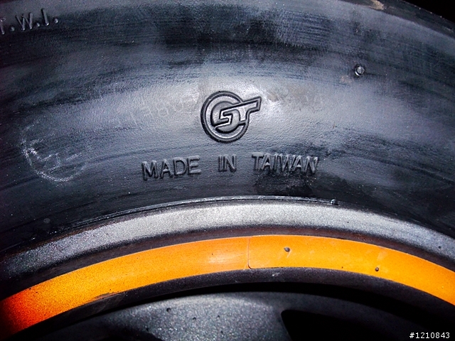 簡單分享MAXXIS 6012R使用心得 - 前條輪胎為BT39