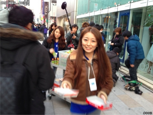 The New iPad 日本Apple Store 銀座店排隊分享