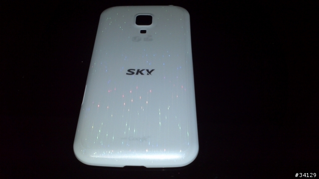 SKY Vega LTE A820L 也來開箱
