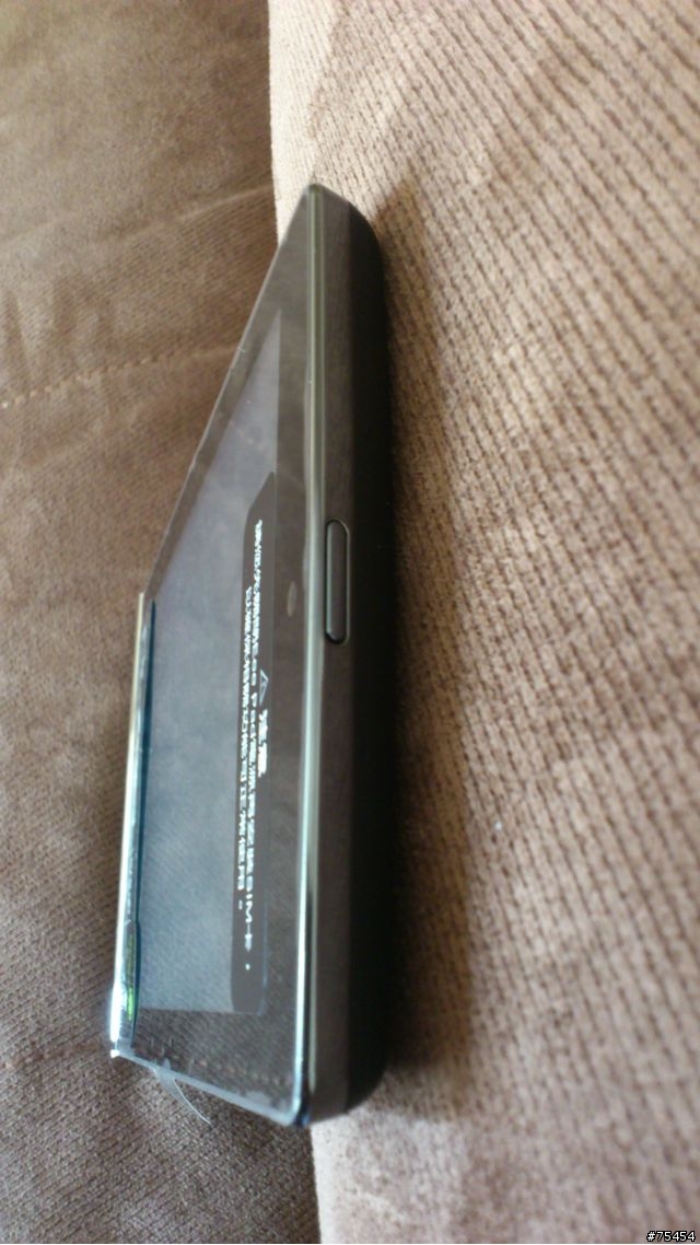ASUS MeMo 171開箱(圖多),補上短暫使用心得。