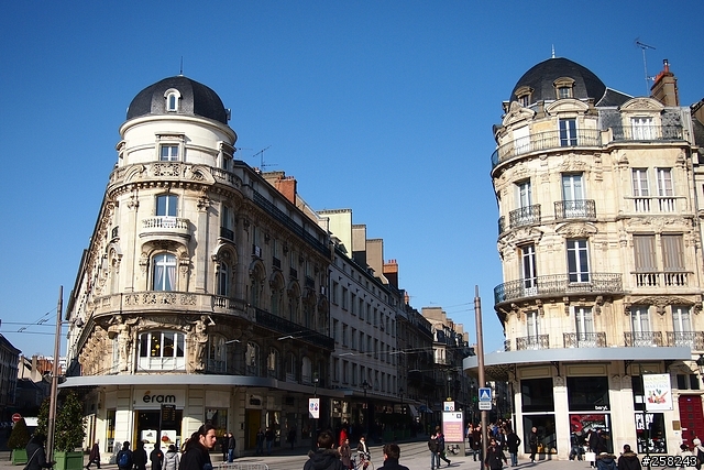 【西西分享】法國DAY1~2---沙特爾Chartres、奧爾良Orleans、杜爾Tours