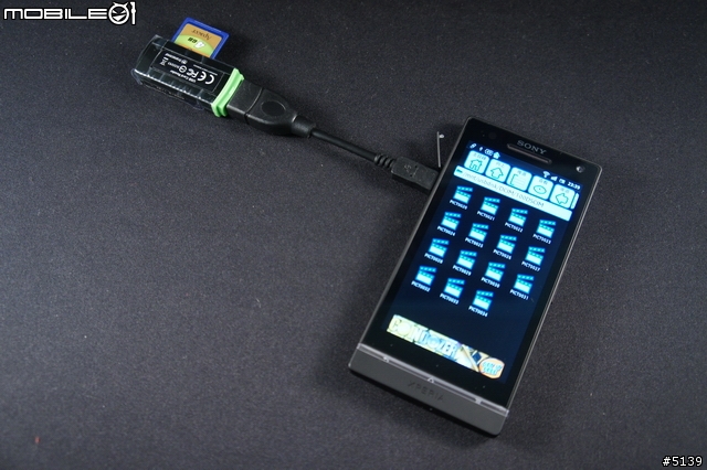 創見USB讀卡機支援USB OTG,隨時上傳單眼相機相片!