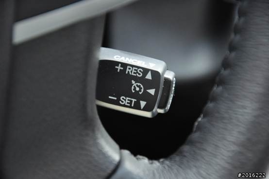 今天早上參加CAMRY HYBRID 2.5省"錢"競賽~圖多