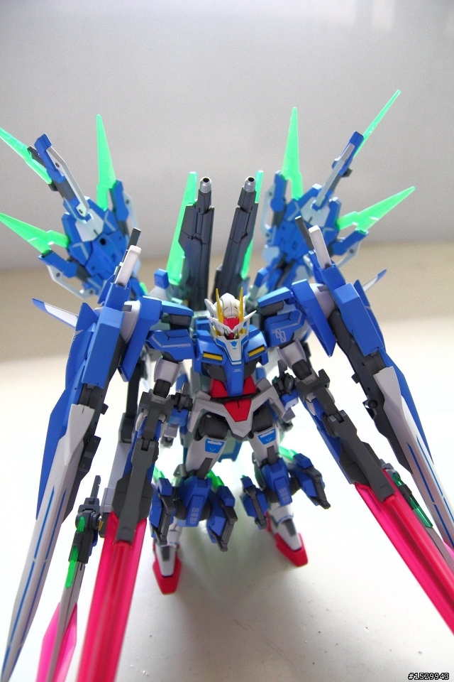 HG GUNDAM 00 全武裝版本