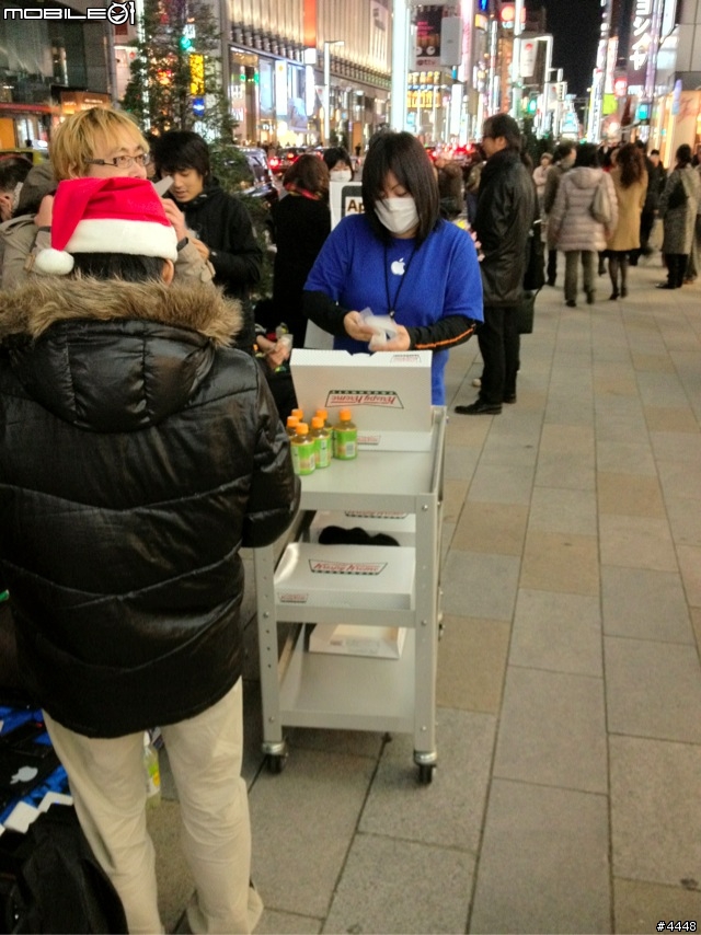 The New iPad 日本Apple Store 銀座店排隊分享