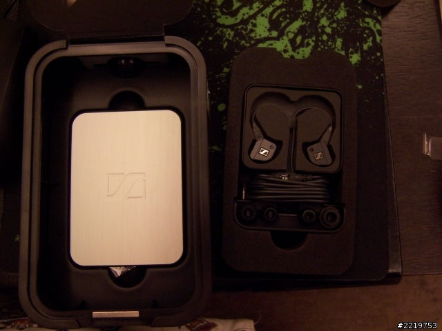 「開箱」 Sennheiser IE8