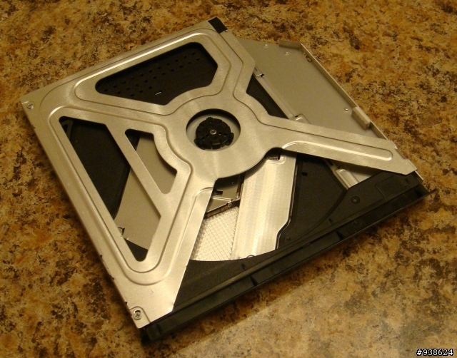 VAIO SA3 簡單開箱,系統美化跟雙硬碟SSD+ HDD,貼膜, WiMAX,顯卡小超頻~!