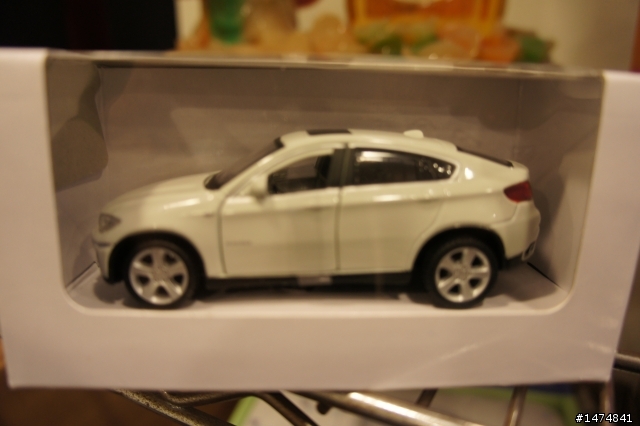 F10 520i下訂...不是說好這次要買BENZ嗎!