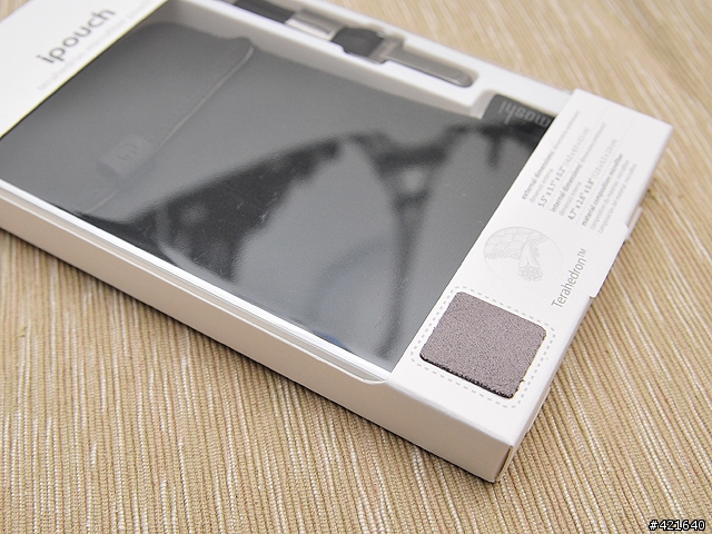 moshi iPouch 2012 iPhone/iPod 系列專用保護套(開箱)