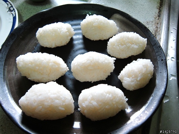 炙燒厚切美牛握壽司