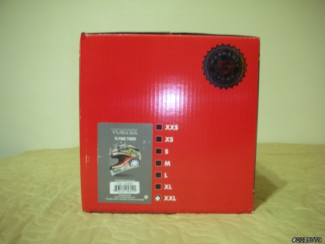失心瘋購買記之3+1頂BELL安全帽開箱,半罩與3/4罩各1頂,全罩有2頂,再加上20年歷史的SHOEI與Arai