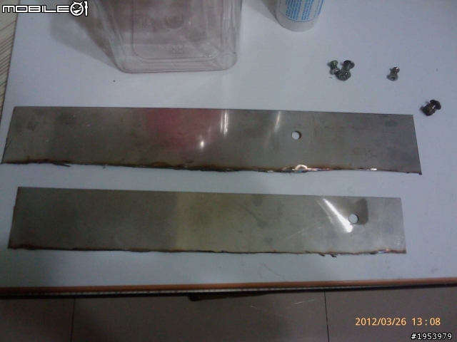 DIY車用環保氫氧燃料(HHO)省油器 !125cc機車安装完畢...測試中...需增購10A PWM!