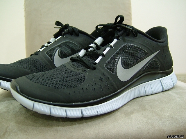 分享:全新赤足體驗 NIKE FREE RUN+ 3