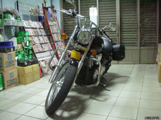失心瘋購買記之3+1頂BELL安全帽開箱,半罩與3/4罩各1頂,全罩有2頂,再加上20年歷史的SHOEI與Arai