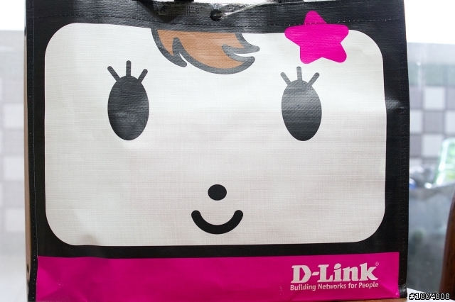 ★開箱●測試★ ✿ 能用手持裝置從遠端管理的無線路由器——D-Link DIR-605L mydlink雲路由 11N無線寬頻路由器 ✿(圖多)