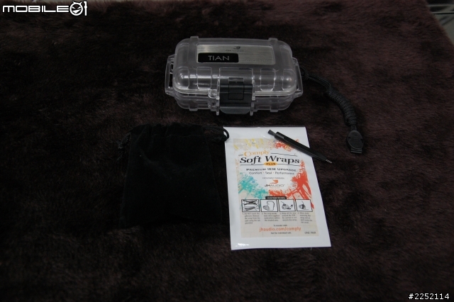 高端客製化耳機JH AUDIO JH16PRO+T-SHIRT 開箱!!